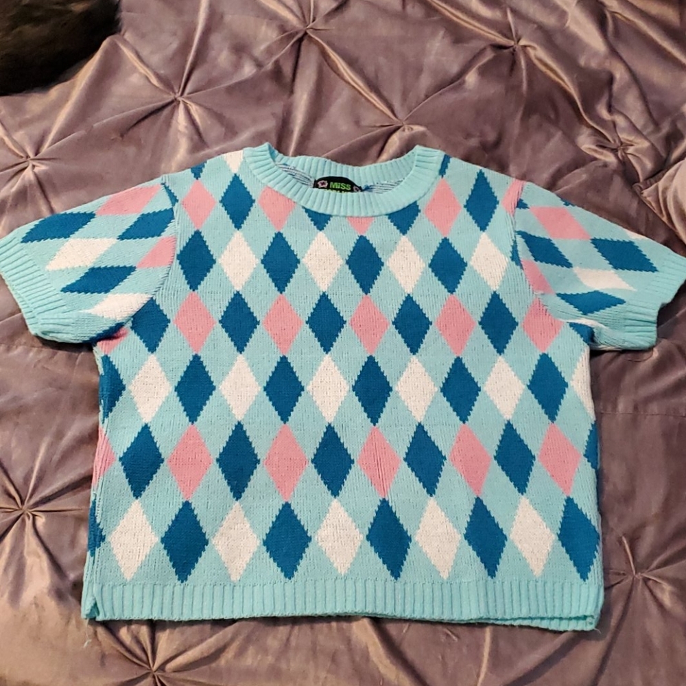 Miss Fortune Suze L pink and blue Argyle sweater